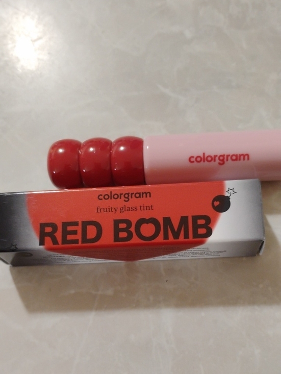 colorgram Other - Colorgram Red Bomb Fruity Glass Tint Lip Gloss - Red